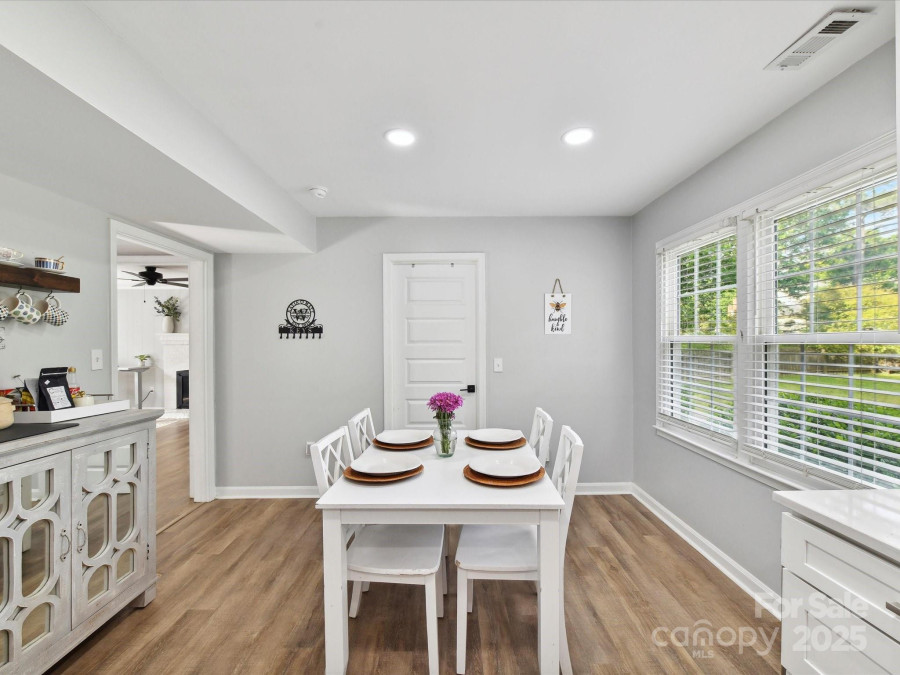 2315 Lawton Bluff Rd Charlotte, NC 28226