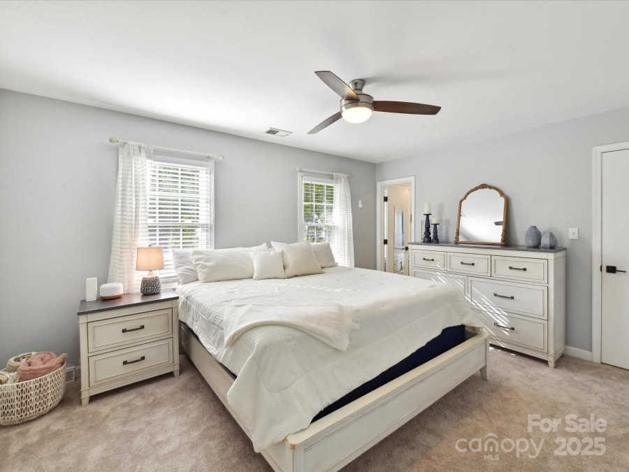 2315 Lawton Bluff Rd Charlotte, NC 28226