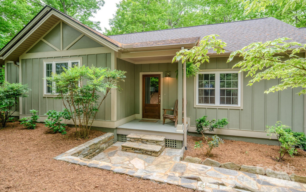 262 Erwin Hills Rd Asheville, NC 28806
