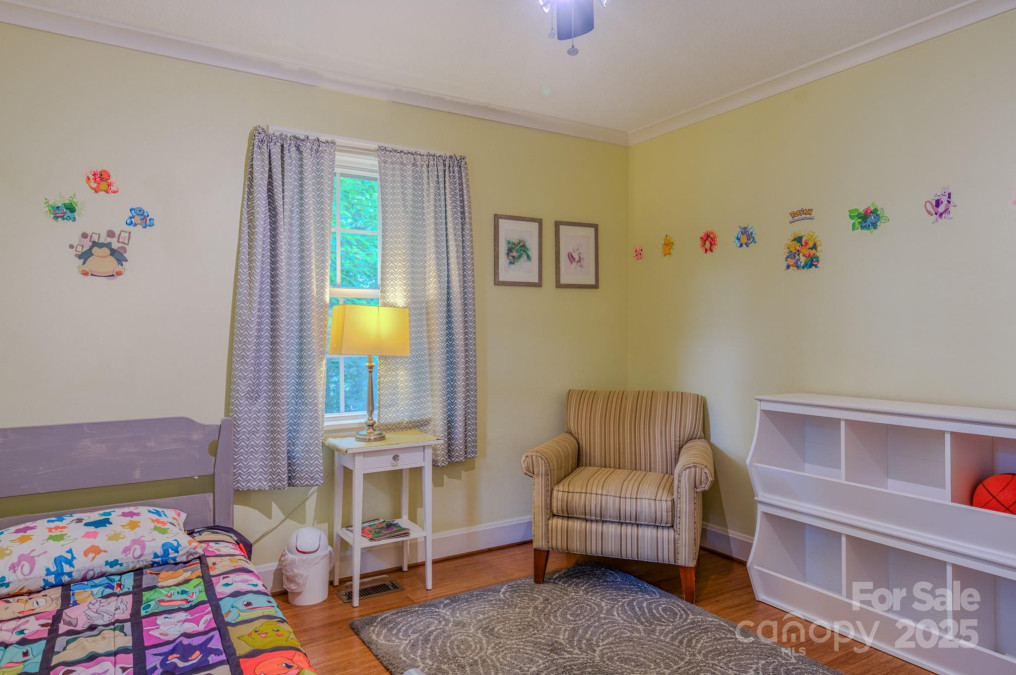262 Erwin Hills Rd Asheville, NC 28806