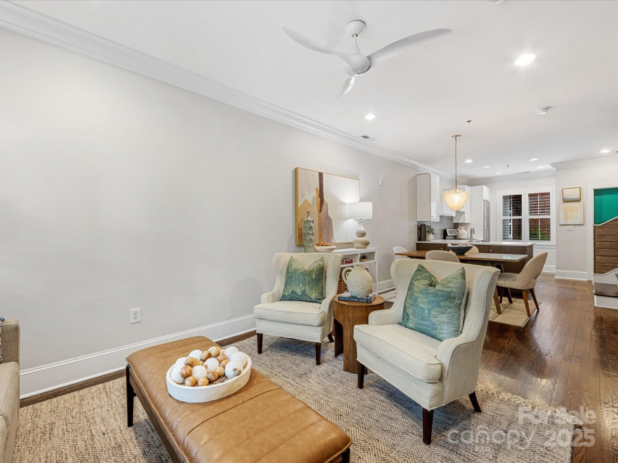 100 Laurel Ave Charlotte, NC 28207