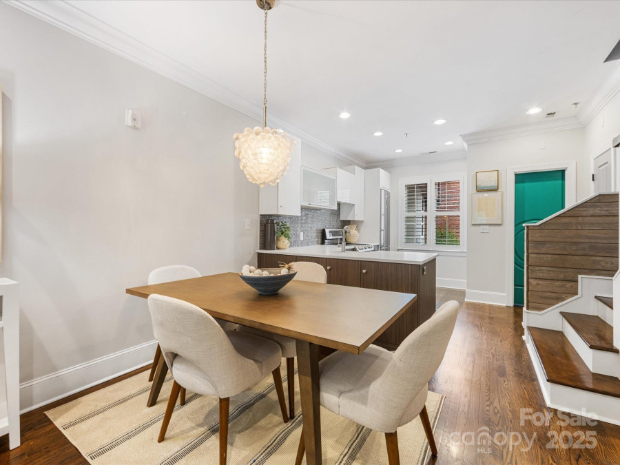 100 Laurel Ave Charlotte, NC 28207
