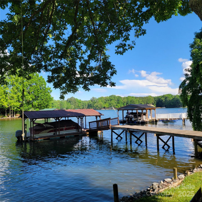 221 Stillwater Rd Troutman, NC 28166
