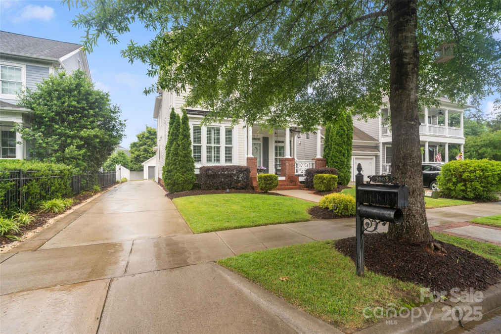 5663 Morris Hunt Dr Fort Mill, SC 29708