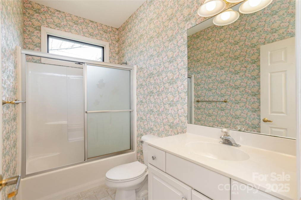 54 Wintergreen Dr Brevard, NC 28712