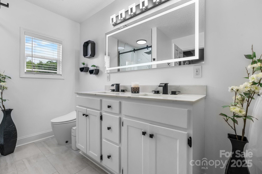 2325 Merts Way Hudson, NC 28638
