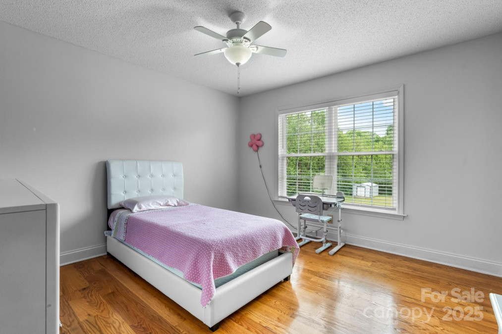 2325 Merts Way Hudson, NC 28638