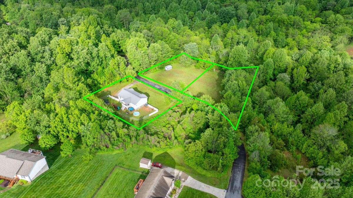 2325 Merts Way Hudson, NC 28638