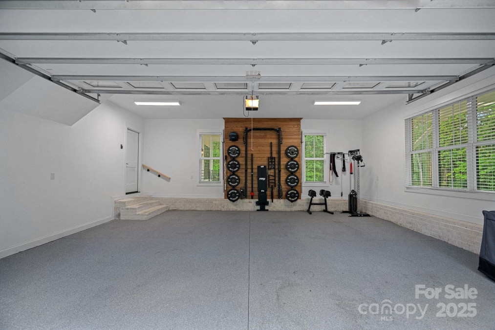 9564 Regent Dr Davidson, NC 28036