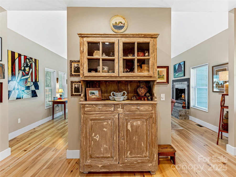 1846 Utah Mountain Rd Waynesville, NC 28785
