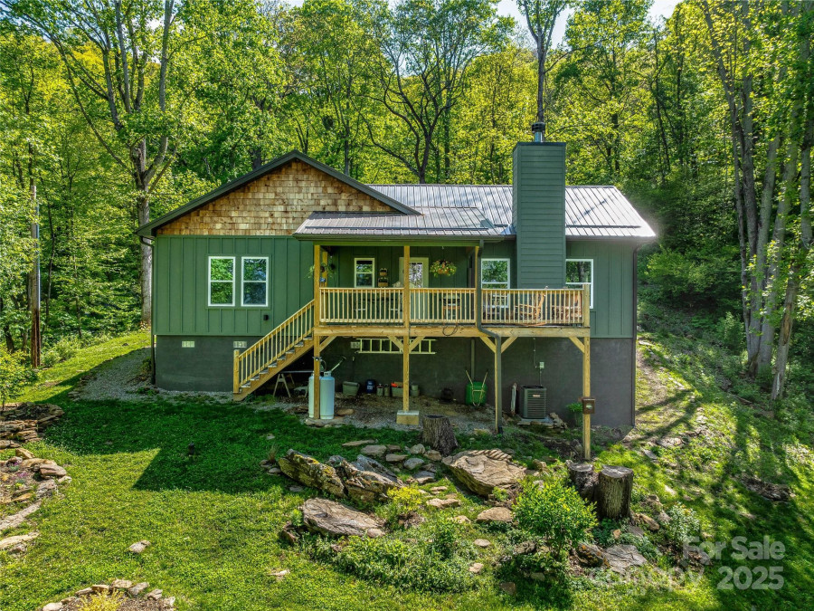 1846 Utah Mountain Rd Waynesville, NC 28785