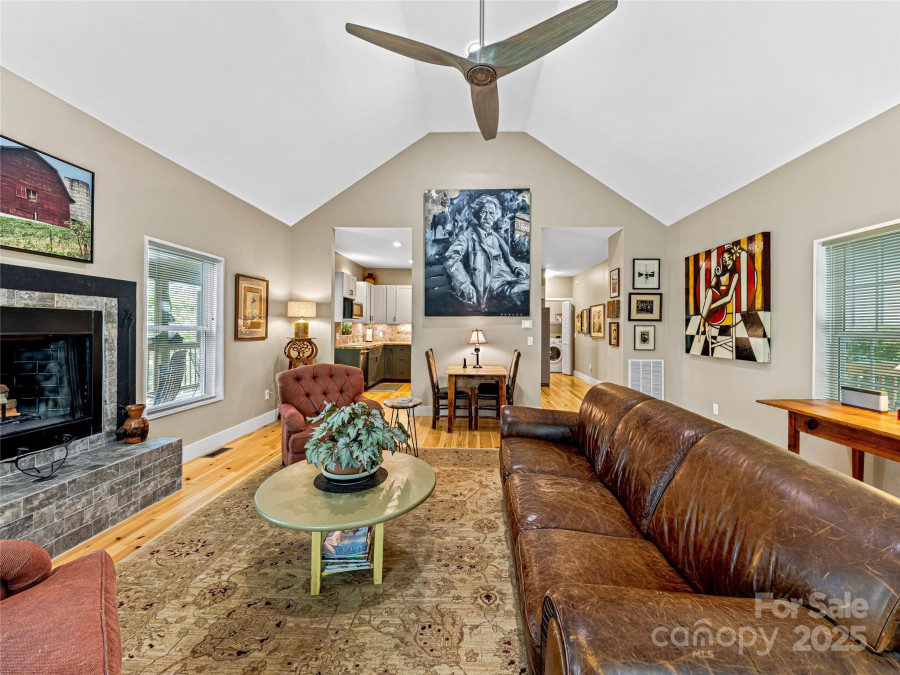 1846 Utah Mountain Rd Waynesville, NC 28785
