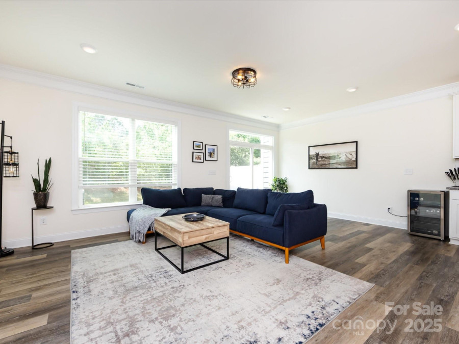 2141 Bexar Trl Matthews, NC 28105