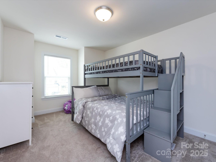 2141 Bexar Trl Matthews, NC 28105