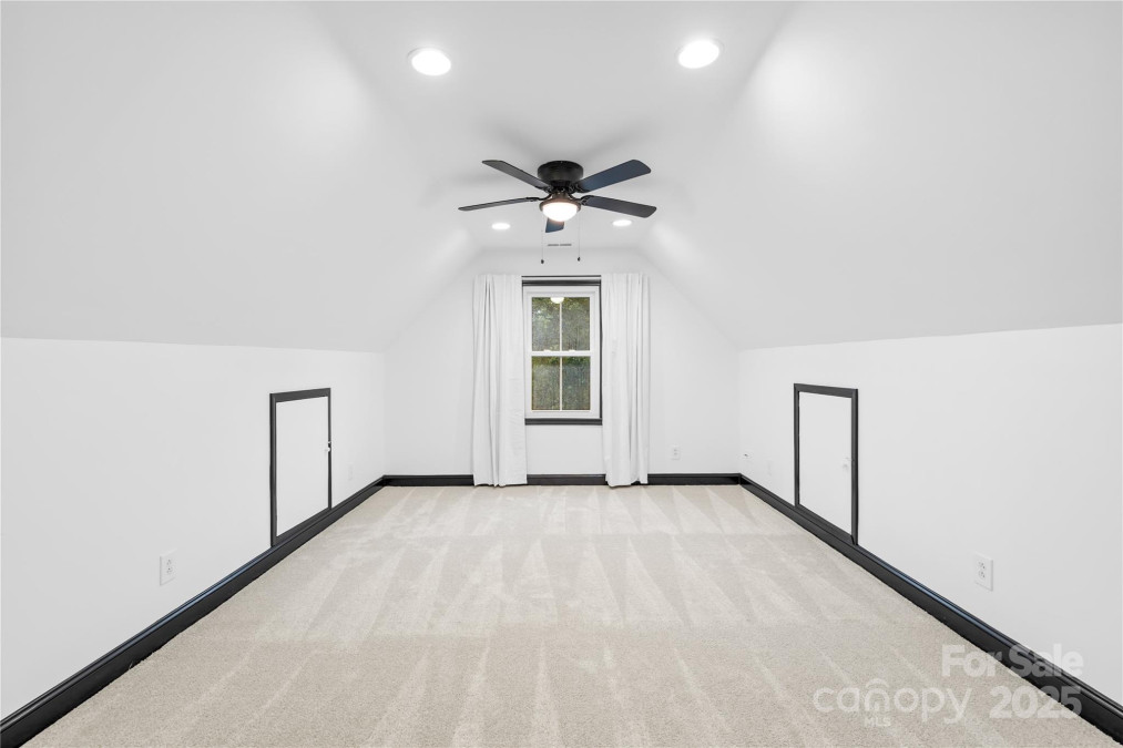 4339 Shannamara Dr Matthews, NC 28104