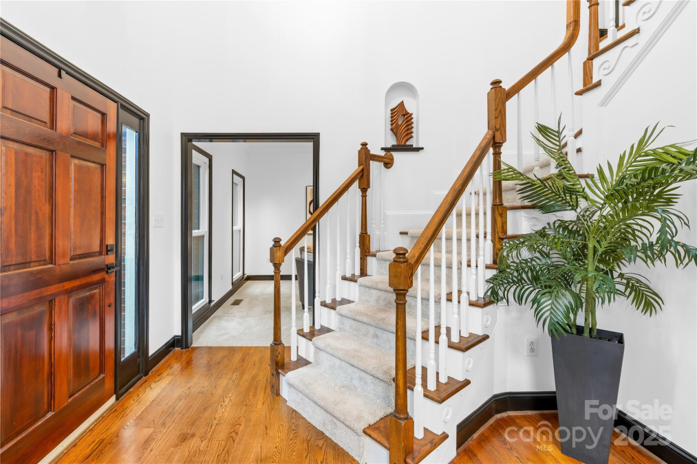 4339 Shannamara Dr Matthews, NC 28104