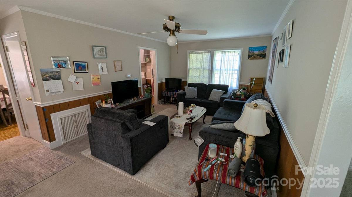 718 Dogwood Ave Lincolnton, NC 28092