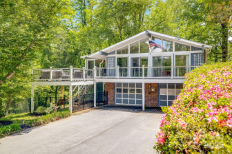 2044 Glenheath Dr Hendersonville, NC 28791