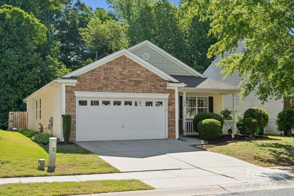 1622 Candlewood Ridge Ln Matthews, NC 28105