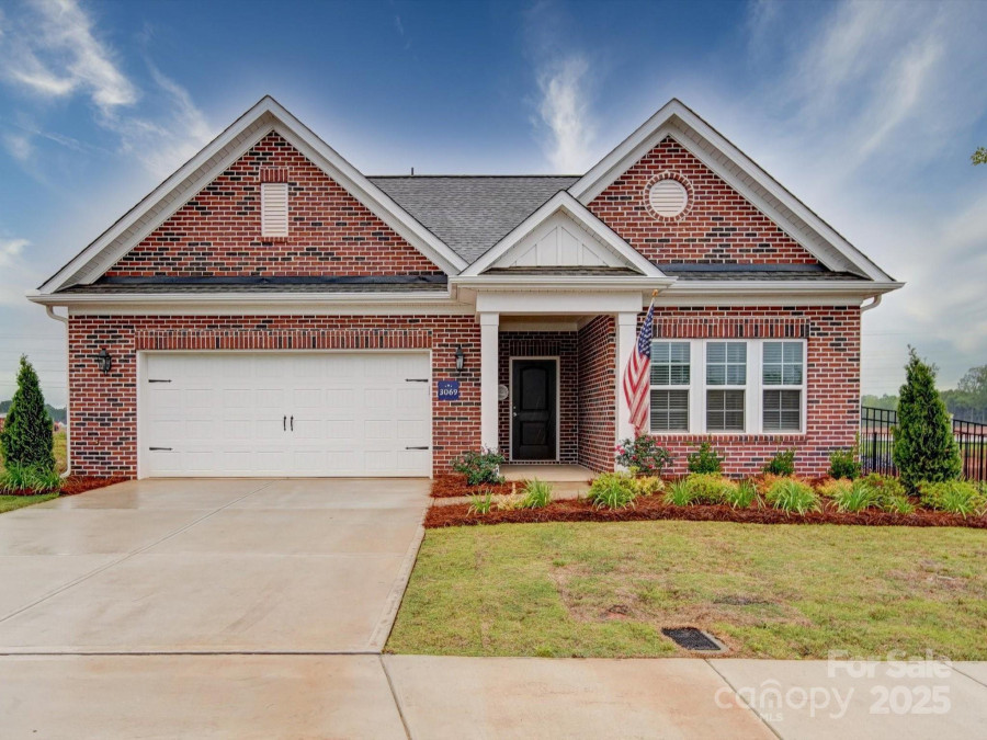 3069 Founding Fathers Dr Gastonia, NC 28056