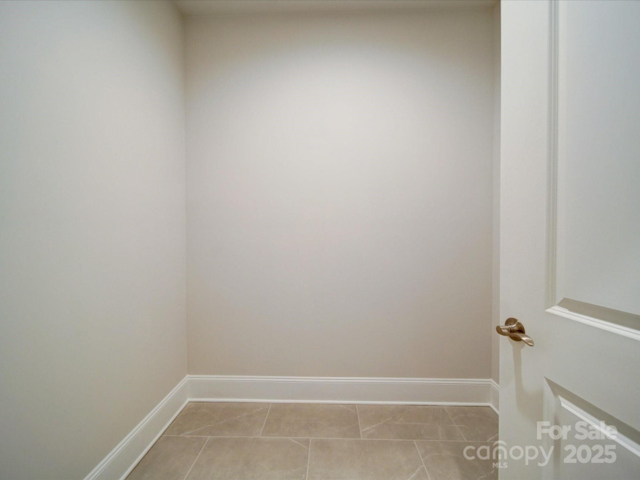 3069 Founding Fathers Dr Gastonia, NC 28056