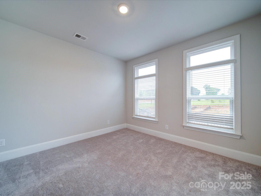 3069 Founding Fathers Dr Gastonia, NC 28056