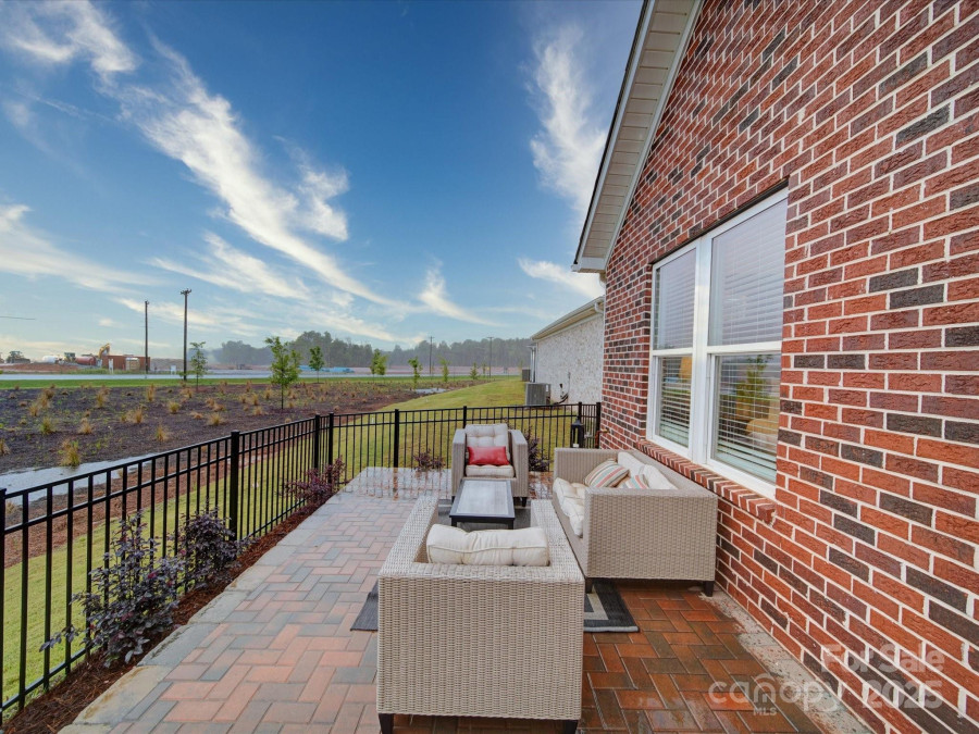 3089 Founding Fathers Dr Gastonia, NC 28056