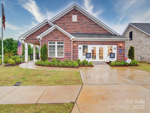 3089 Founding Fathers Dr Gastonia, NC 28056