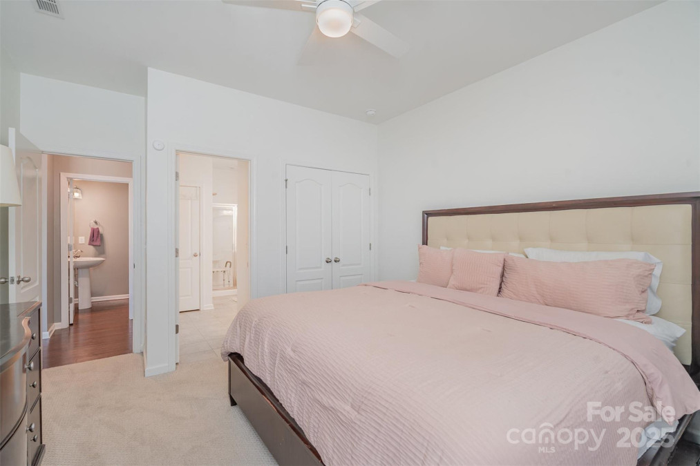 15131 Oleander Dr Charlotte, NC 28278