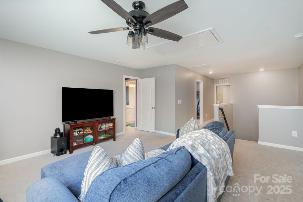 15131 Oleander Dr Charlotte, NC 28278