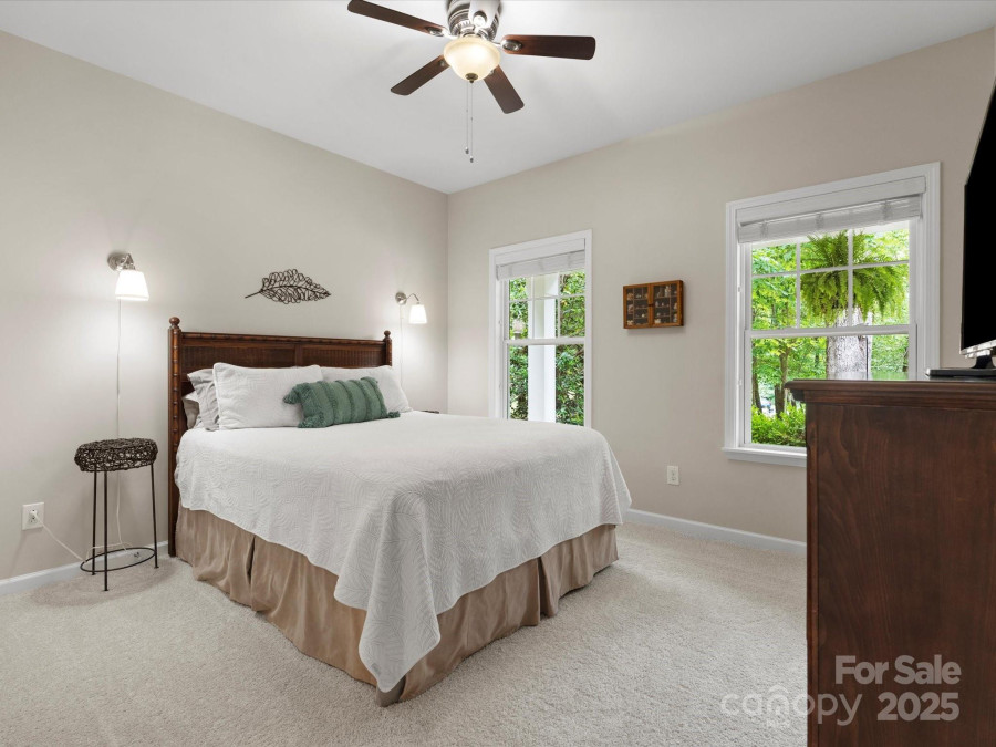 5308 Lambert Ct Waxhaw, NC 28173