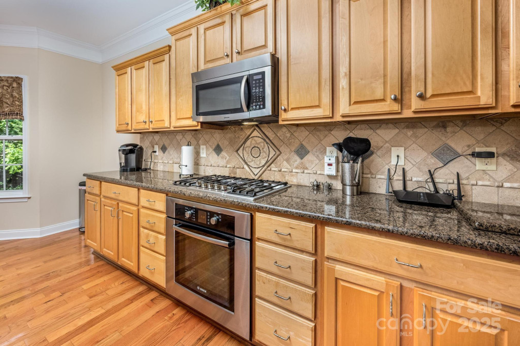 7245 Willow Brook Ct Denver, NC 28037
