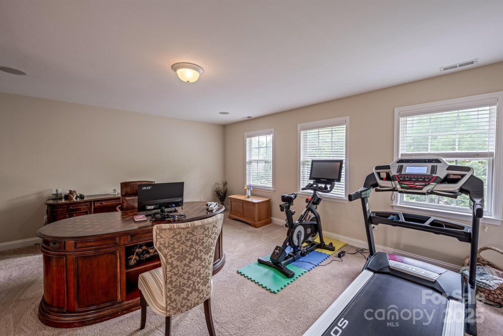 7245 Willow Brook Ct Denver, NC 28037