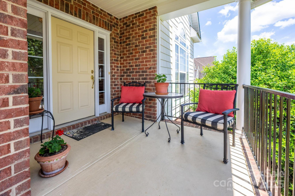 7245 Willow Brook Ct Denver, NC 28037