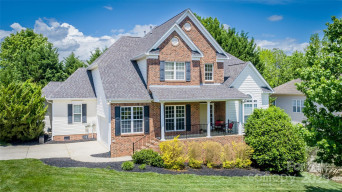 7245 Willow Brook Ct Denver, NC 28037