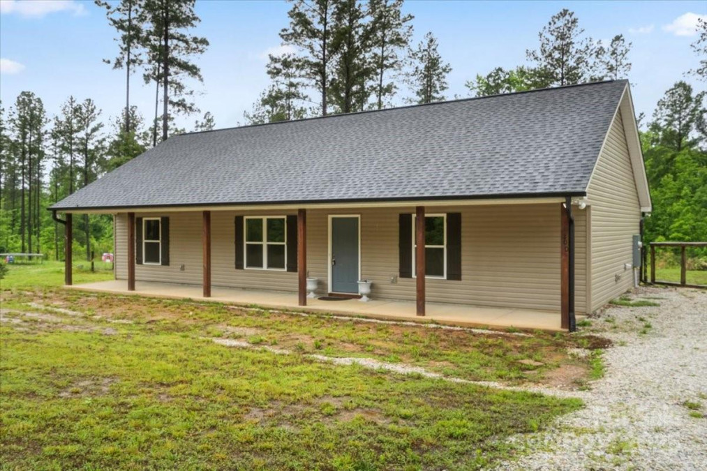 200 Mosley Rd Blacksburg, SC 29702