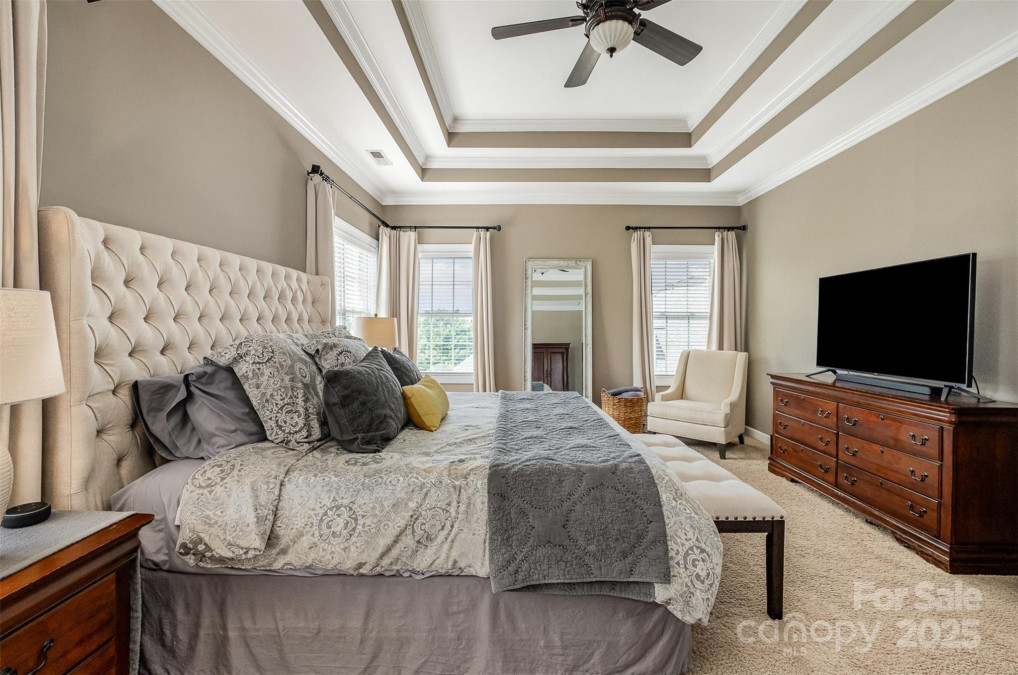 8962 Landsdowne Ave Harrisburg, NC 28075