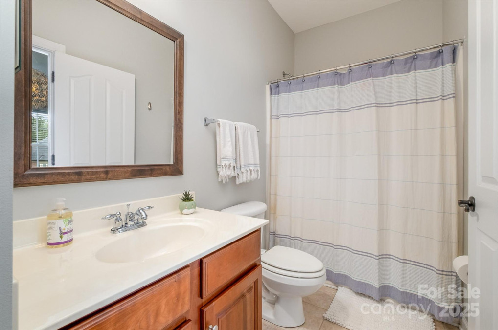 8962 Landsdowne Ave Harrisburg, NC 28075