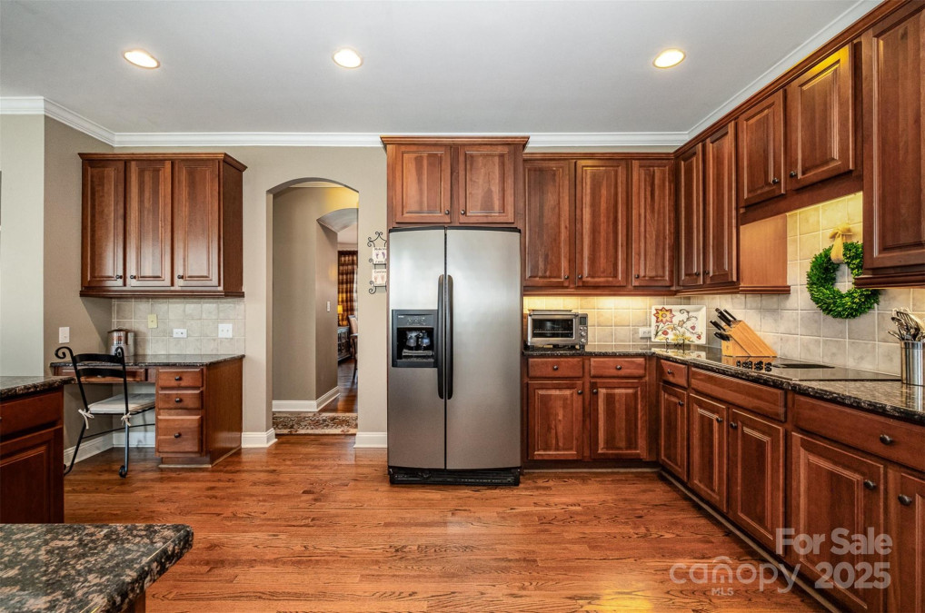 8962 Landsdowne Ave Harrisburg, NC 28075