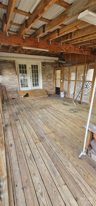 3921 Savannah Grove Rd Effingham, SC 29541