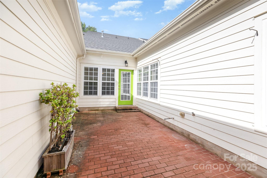 239 Faulkner Way Davidson, NC 28036