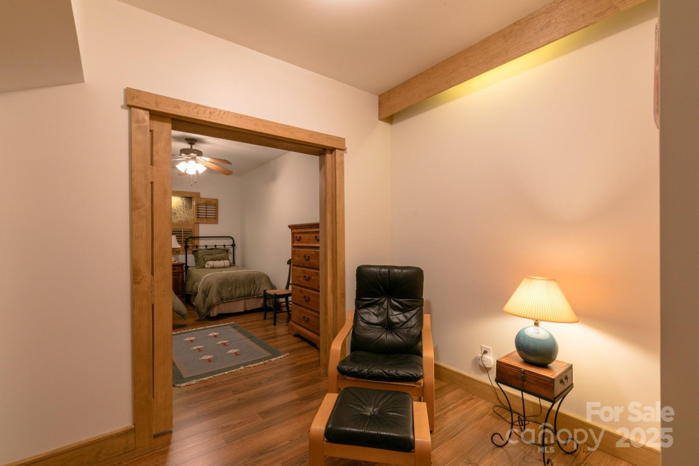 324 Austin Mountain Dr Burnsville, NC 28714