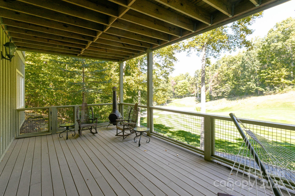 324 Austin Mountain Dr Burnsville, NC 28714