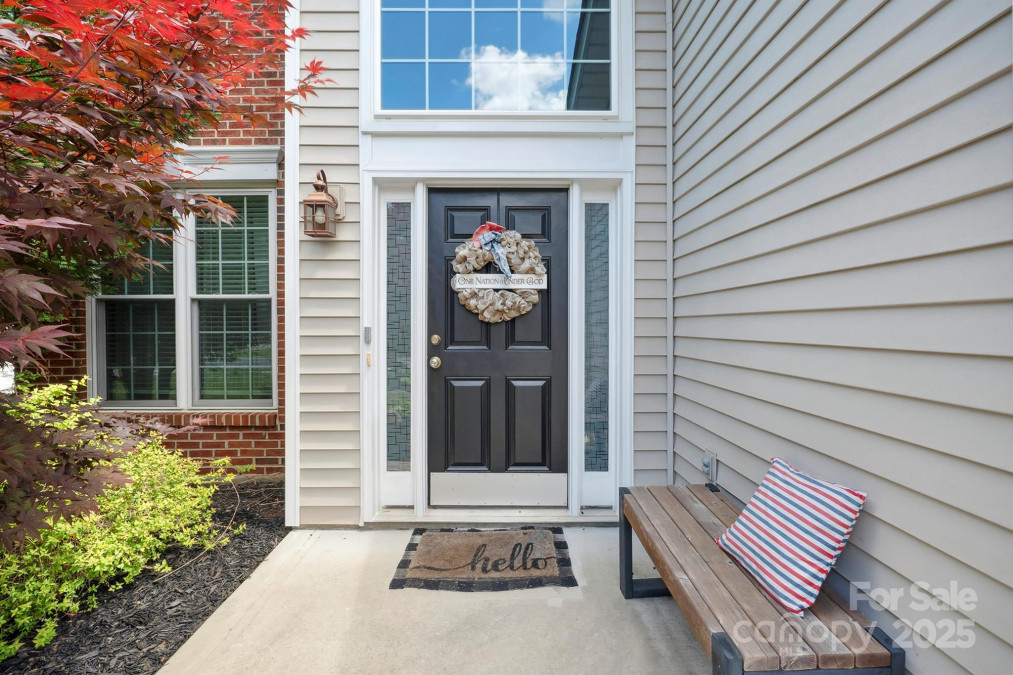 16337 Greybriar Forest Ln Charlotte, NC 28278