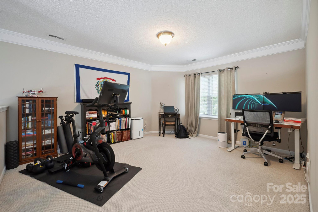 16337 Greybriar Forest Ln Charlotte, NC 28278