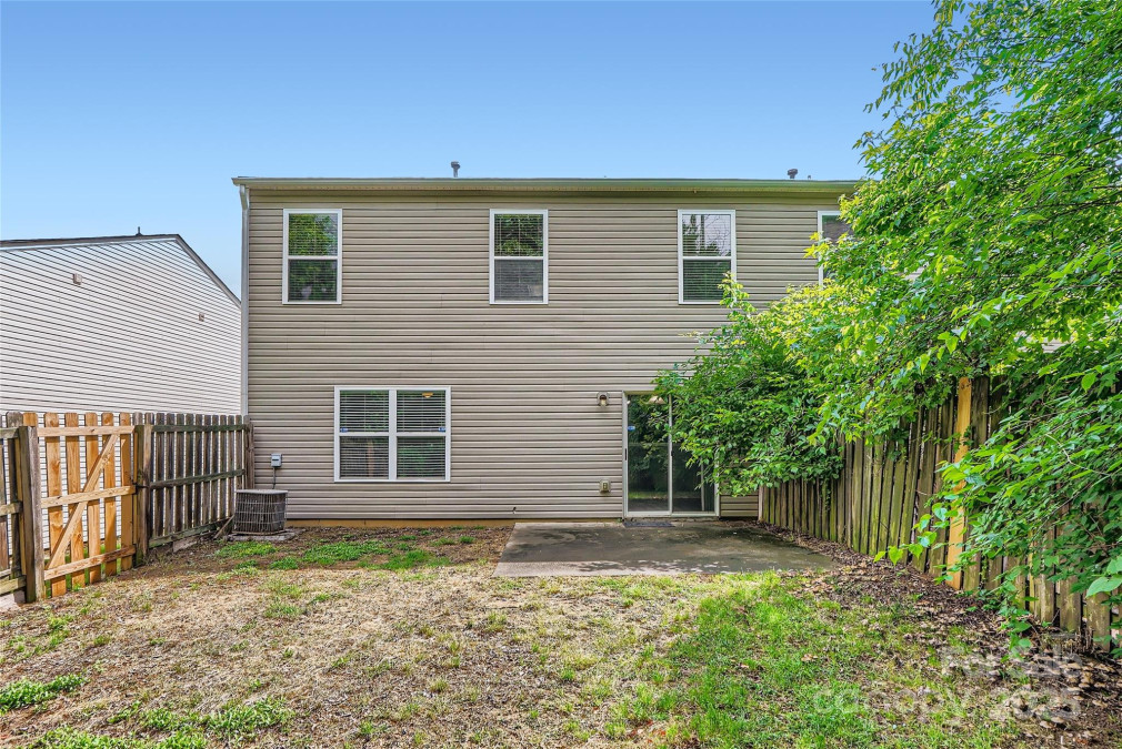 6335 Ziegler Ln Charlotte, NC 28269