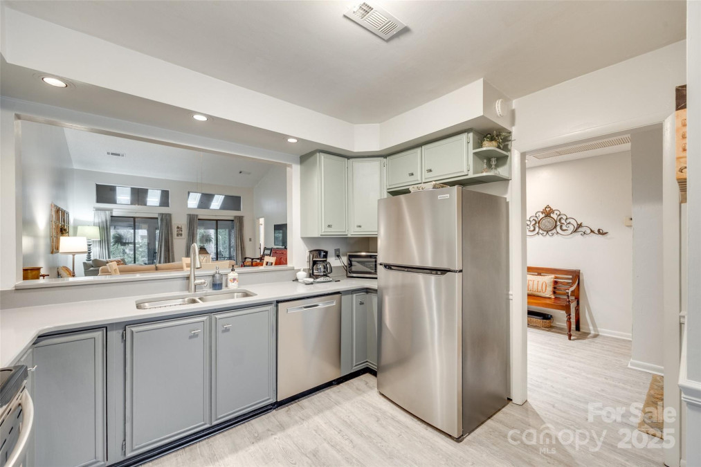 115 Pine Grove Cir Clover, SC 29710