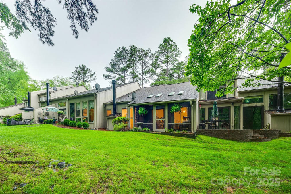 115 Pine Grove Cir Clover, SC 29710
