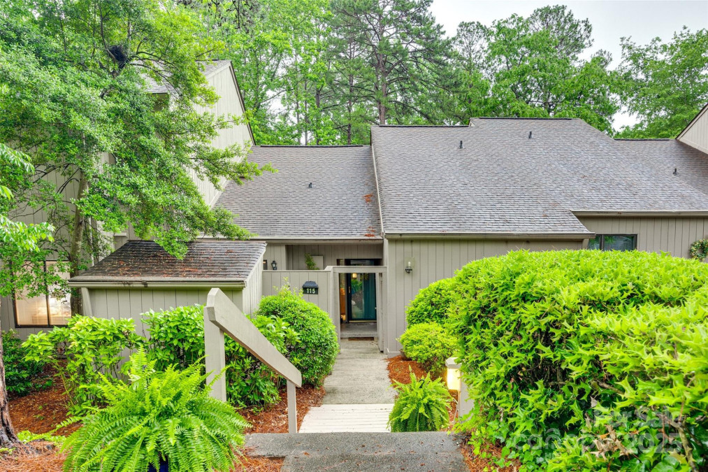 115 Pine Grove Cir Clover, SC 29710