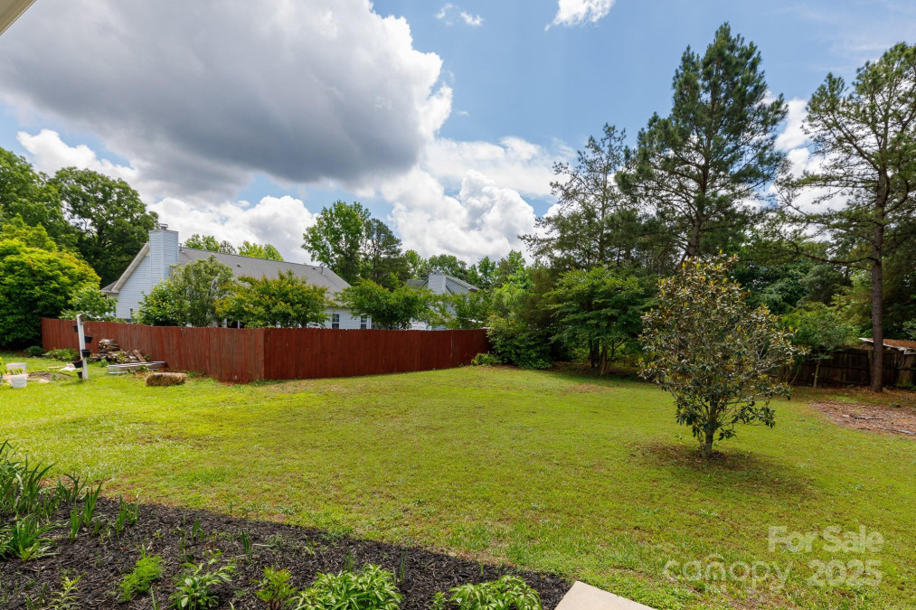 112 Brookshire Dr Fort Mill, SC 29715